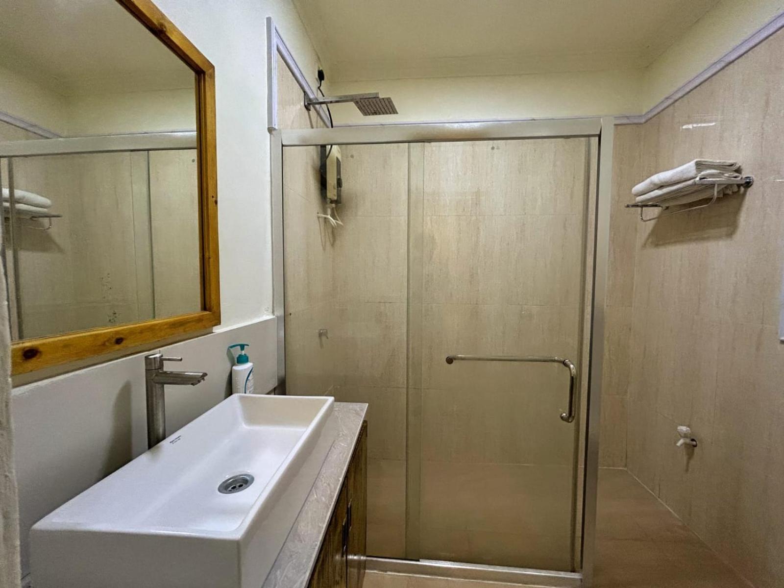 Equatorial Divers Lodge Addu City Екстериор снимка