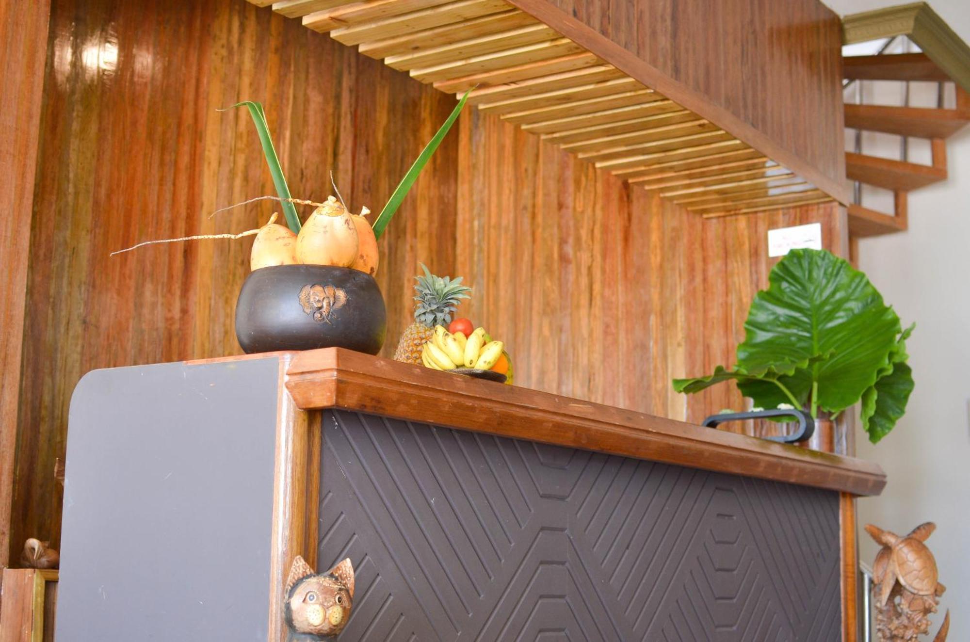 Equatorial Divers Lodge Addu City Екстериор снимка