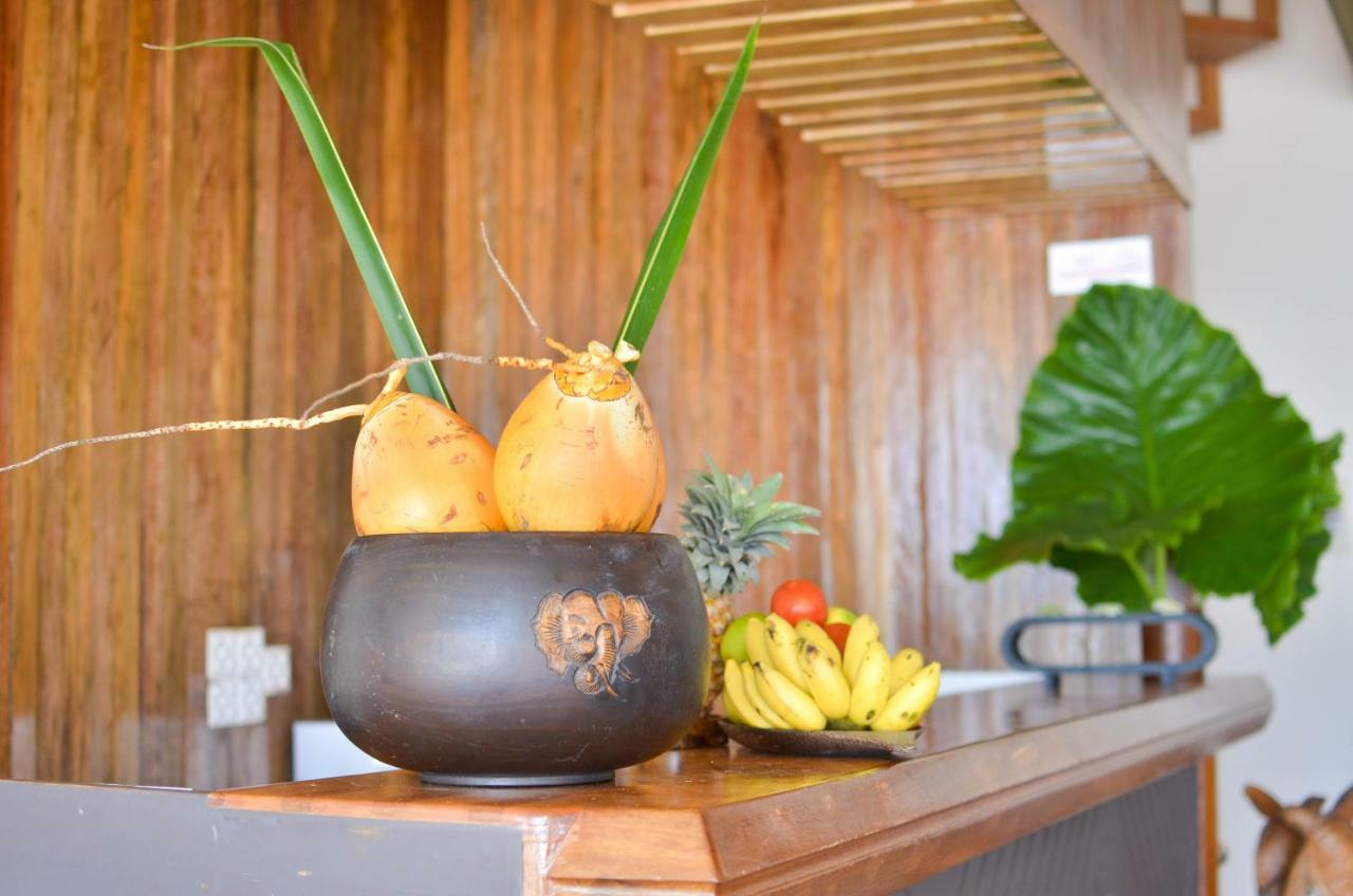Equatorial Divers Lodge Addu City Екстериор снимка